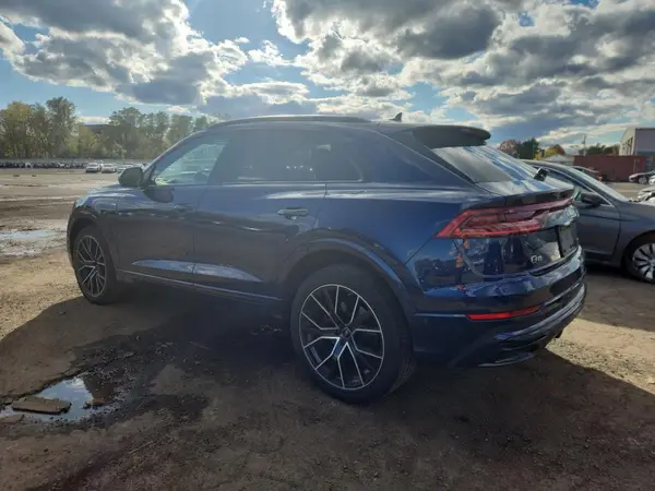 WA1EVBF12PD029371 2023 AUDI Q8 - Image 2