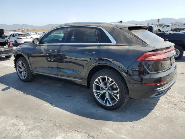 WA1EVBF12PD045229 2023 AUDI Q8 - Image 2