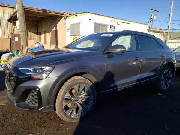 WA1EVBF12SD002406 2025 AUDI Q8 - Image 1