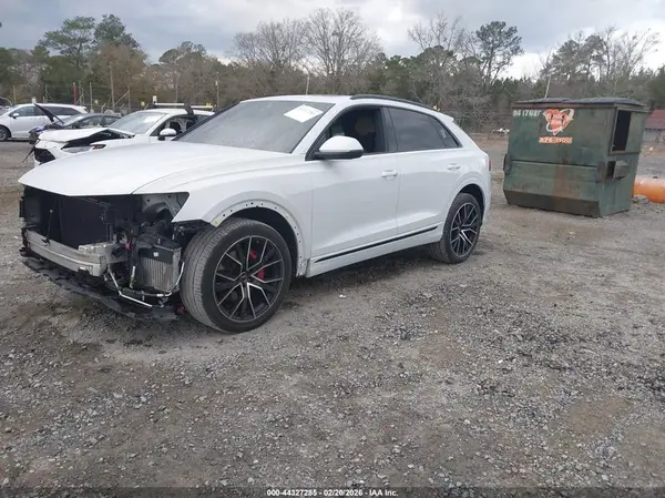 WA1EVBF13LD016459 2020 AUDI Q8 - Image 2