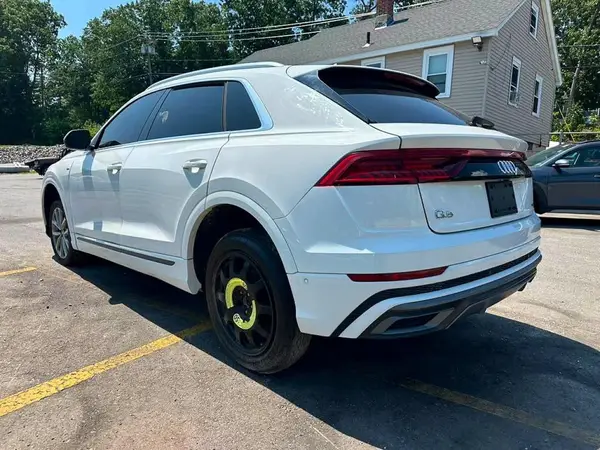 2023 AUDI Q8 COPART lot 56107186 auction photo 2