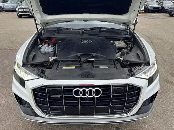 WA1EVBF16LD019176 2020 AUDI Q8 - Image 8