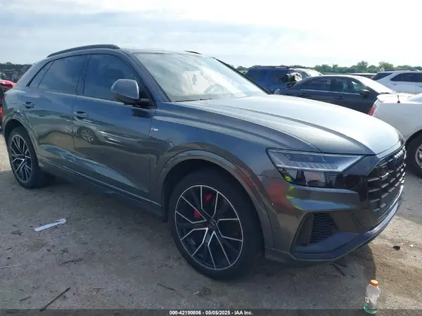 WA1EVBF16ND007905 2022 AUDI Q8 - Image 1
