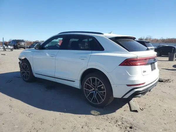 WA1EVBF16PD037134 2023 AUDI Q8 - Image 2