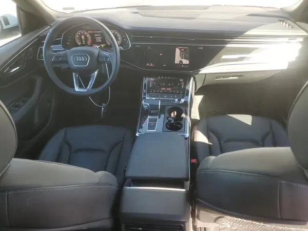 WA1EVBF16PD037134 2023 AUDI Q8 - Image 8