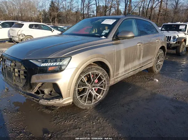 WA1EVBF17KD041315 2019 AUDI Q8 - Image 2