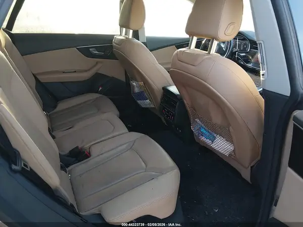 WA1EVBF17KD041315 2019 AUDI Q8 - Image 8