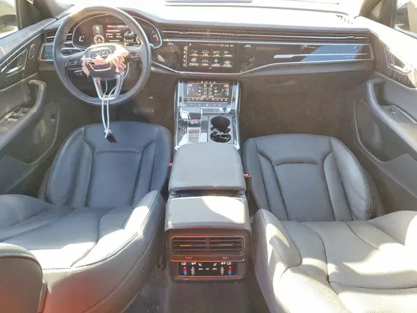 WA1EVBF17ND033218 2022 AUDI Q8 - Image 8