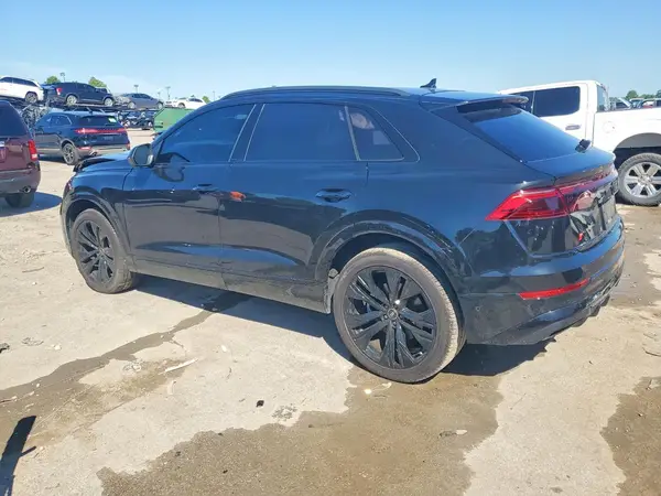 WA1EVBF17SD003714 2025 AUDI Q8 - Image 2