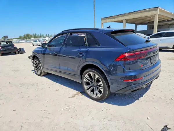 WA1EVBF17SD006452 2025 AUDI Q8 - Image 2