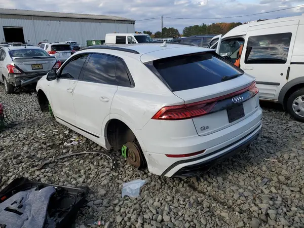WA1EVBF18KD034731 2019 AUDI Q8 - Image 2