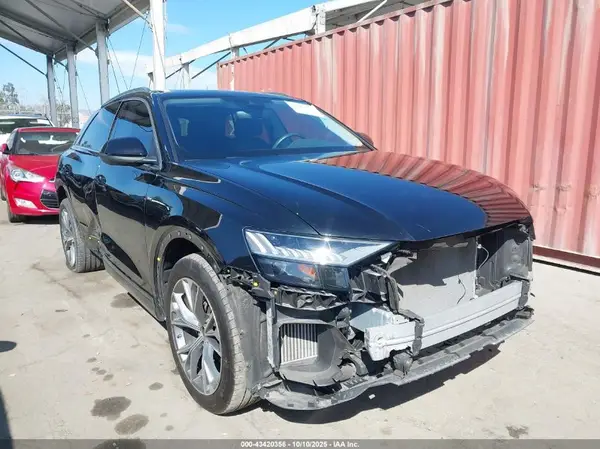 WA1EVBF18PD000876 2023 AUDI Q8 - Image 1