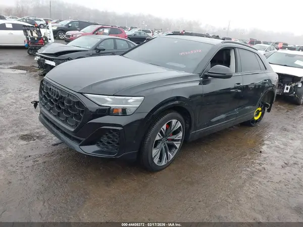 WA1EVBF18RD019687 2024 AUDI Q8 - Image 2