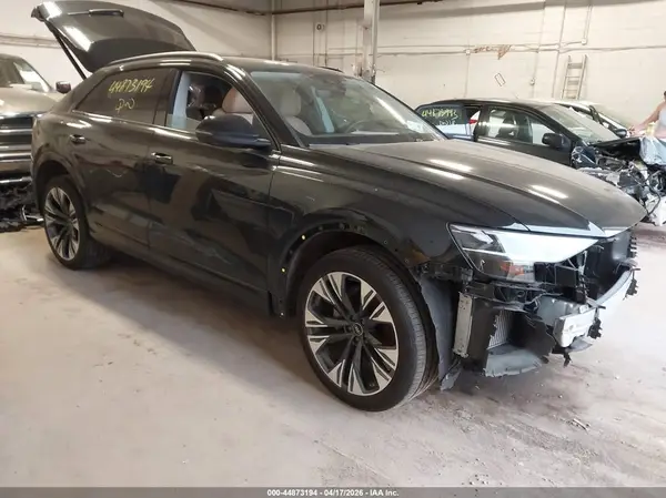 WA1EVBF18SD000224 2025 AUDI Q8 - Image 1