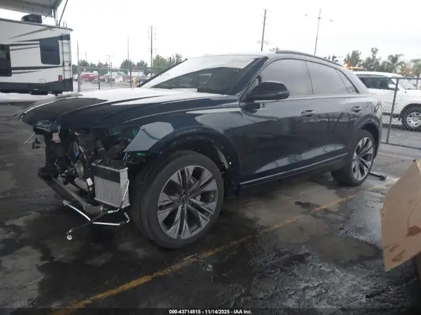 WA1EVBF18SD012678 2025 AUDI Q8 - Image 2