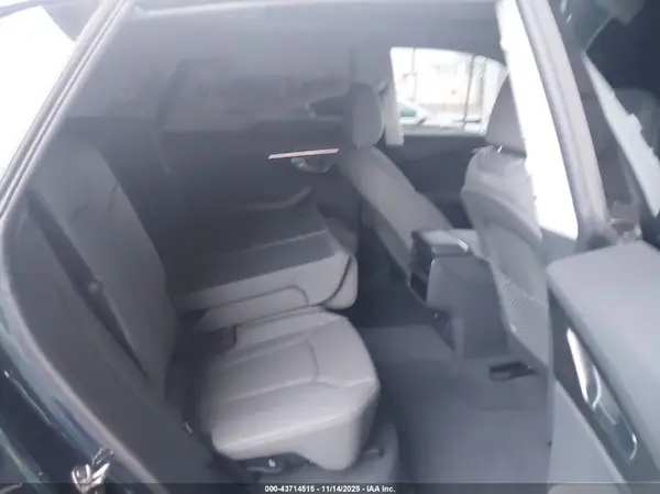 WA1EVBF18SD012678 2025 AUDI Q8 - Image 8