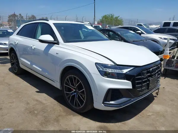 WA1EVBF19PD011451 2023 AUDI Q8 - Image 1