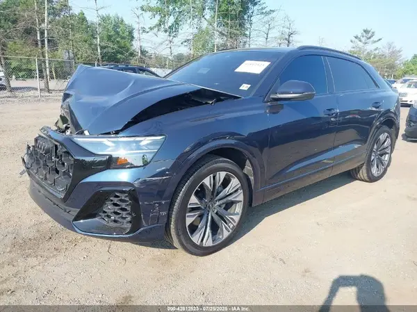 WA1EVBF19RD019455 2024 AUDI Q8 - Image 2
