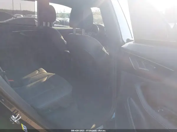 WA1EVBF19RD019455 2024 AUDI Q8 - Image 8
