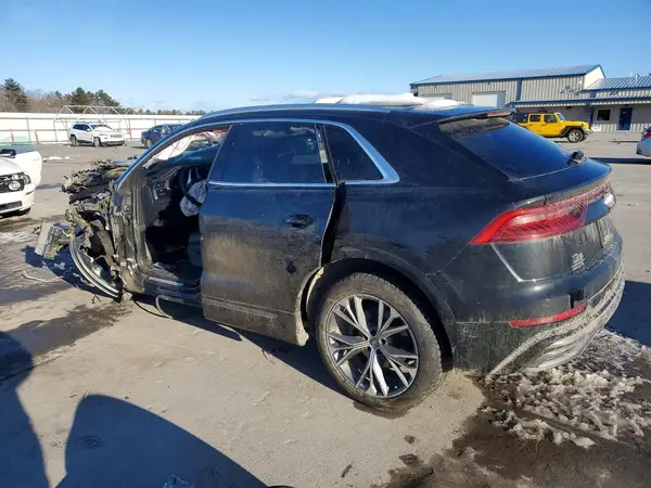 WA1EVBF1XPD007571 2023 AUDI Q8 - Image 2