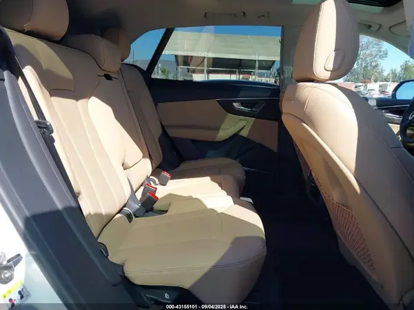 WA1EVBF1XPD044264 2023 AUDI Q8 - Image 8