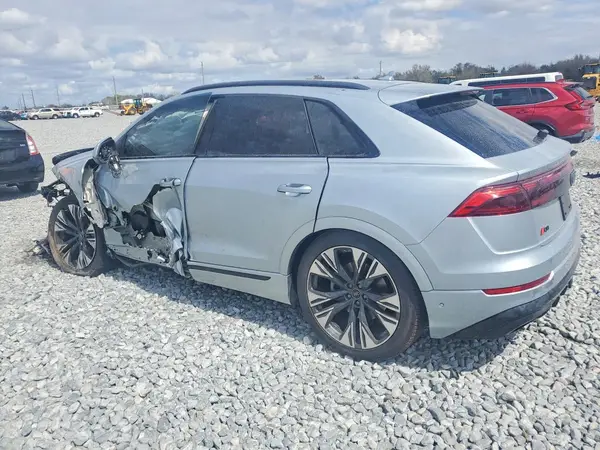 WA1EVBF1XRD014488 2024 AUDI Q8 - Image 2