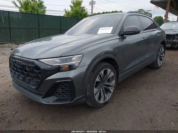 WA1EVBF1XSD008342 2025 AUDI Q8 - Image 2