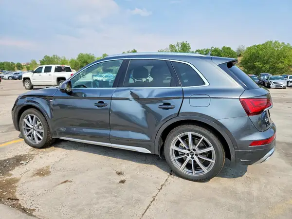 WA1F2AFY0M2045970 2021 AUDI Q5 - Image 2