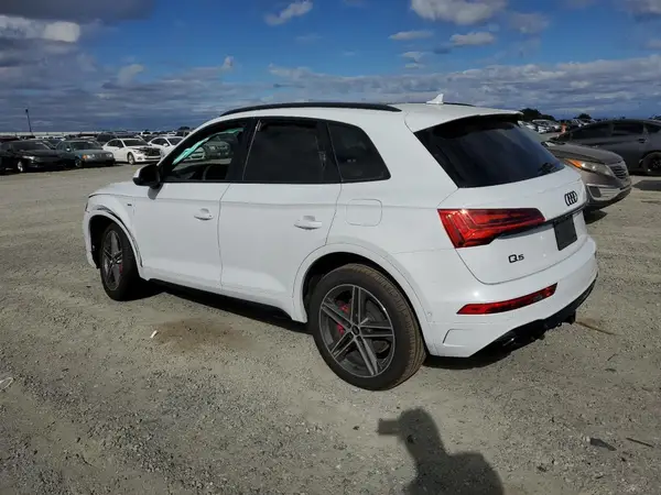 WA1F2AFY0S2004204 2025 AUDI Q5 - Image 2