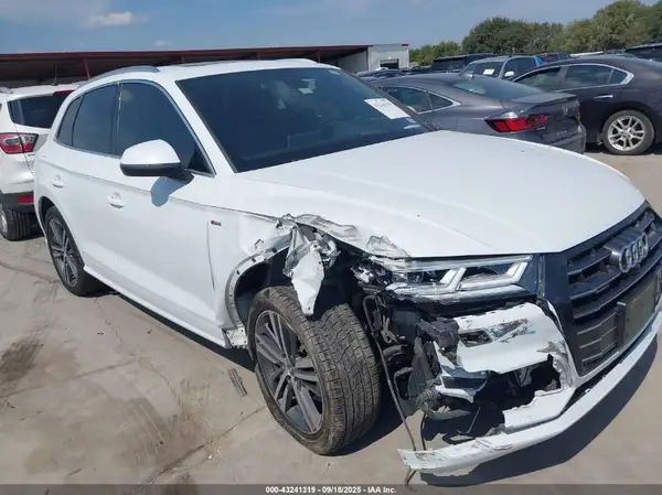 WA1F2AFY1L2047807 2020 AUDI Q5 - Image 1