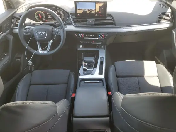 WA1F2AFY1R2013164 2024 AUDI Q5 - Image 8