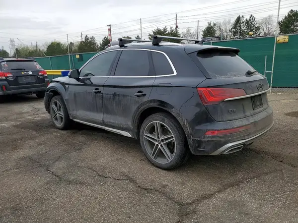WA1F2AFY2M2041936 2021 AUDI Q5 - Image 2