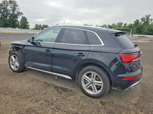 WA1F2AFY2N2073349 2022 AUDI Q5 - Image 2