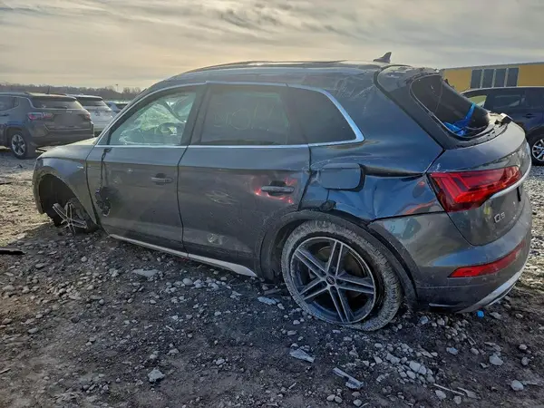 WA1F2AFY3M2035272 2021 AUDI Q5 - Image 2