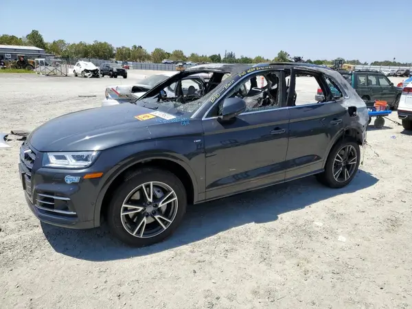 WA1F2AFY9L2060658 2020 AUDI Q5 - Image 1