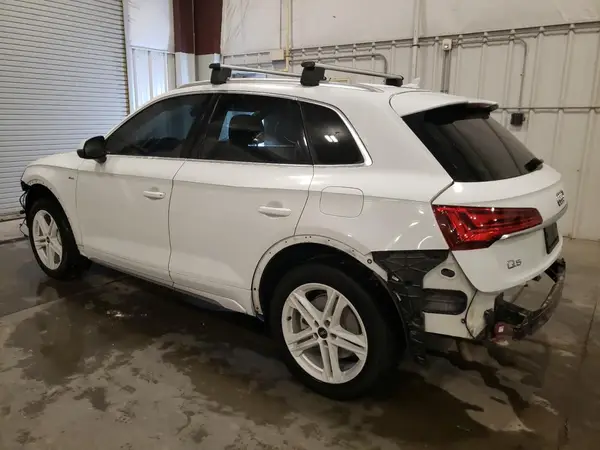 WA1F2AFY9M2046955 2021 AUDI Q5 - Image 2
