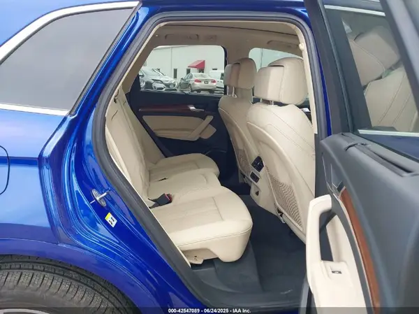 WA1F2AFY9N2056385 2022 AUDI Q5 - Image 8