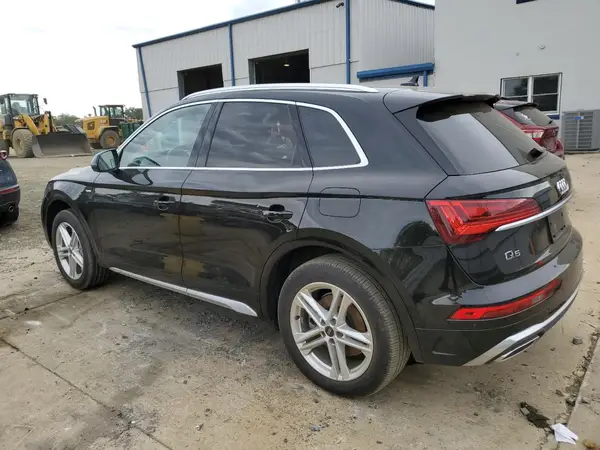 WA1F2AFYXM2044289 2021 AUDI Q5 - Image 2