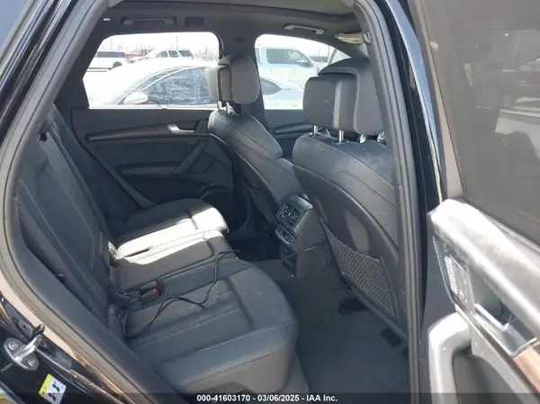 WA1F2AFYXR2014930 2024 AUDI Q5 - Image 8