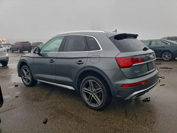 WA1F2BFY6N2071531 2022 AUDI Q5 - Image 2