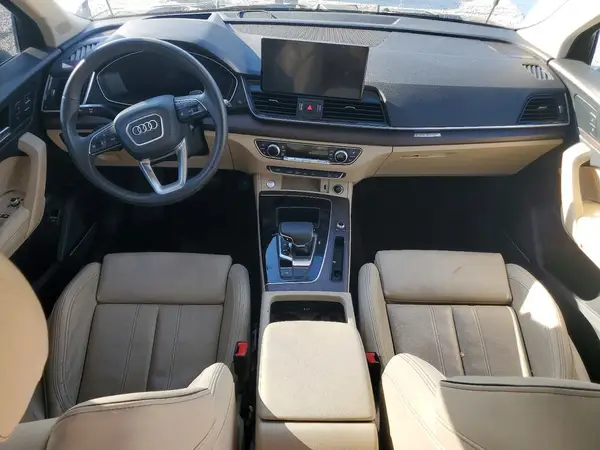 WA1FAAFY0N2045715 2022 AUDI Q5 - Image 8