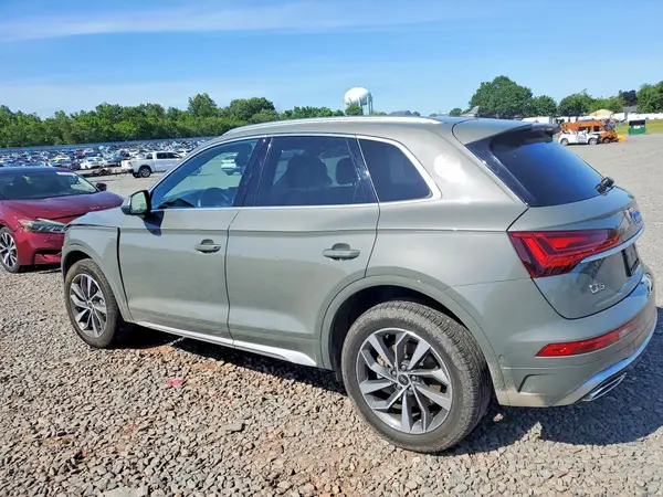 WA1FAAFY0P2193673 2023 AUDI Q5 - Image 2