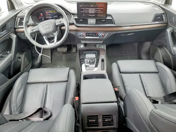 WA1FAAFY0R2045171 2024 AUDI Q5 - Image 8