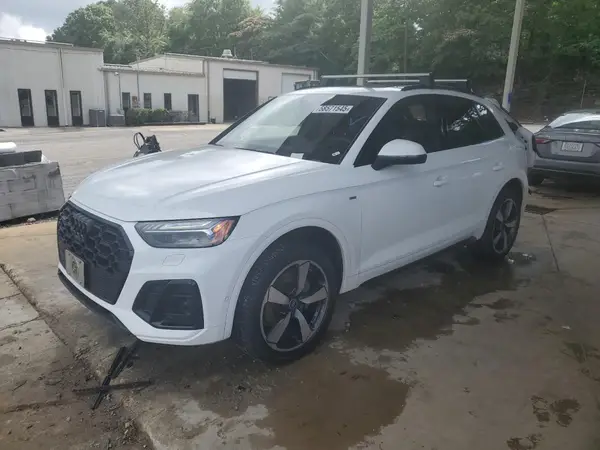 WA1FAAFY1N2045058 2022 AUDI Q5 - Image 1