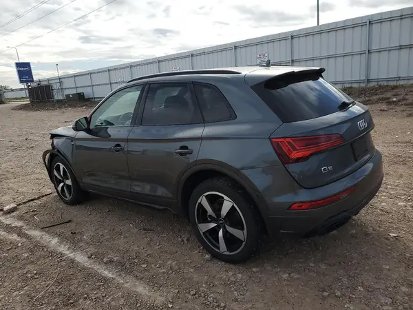 WA1FAAFY2N2000923 2022 AUDI Q5 - Image 2