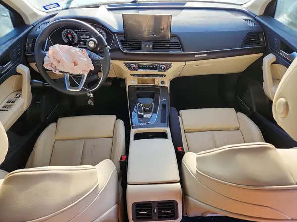 WA1FAAFY2R2053708 2024 AUDI Q5 - Image 8