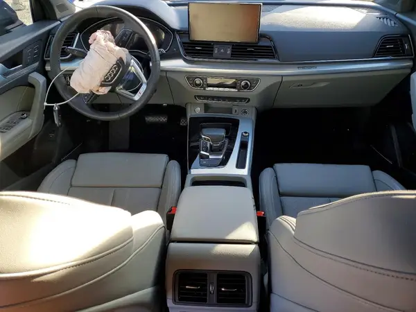 WA1FAAFY2S2003526 2025 AUDI Q5 - Image 8