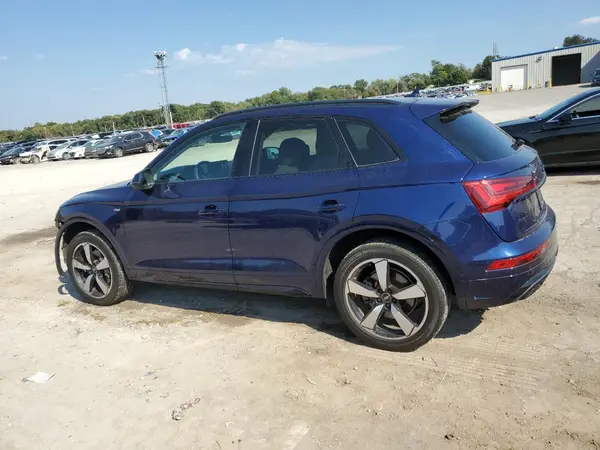WA1FAAFY4N2073114 2022 AUDI Q5 - Image 2