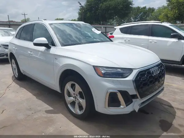 WA1FAAFY4P2151393 2023 AUDI Q5 - Image 1