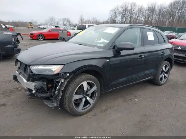 WA1FAAFY5N2110946 2022 AUDI Q5 - Image 2